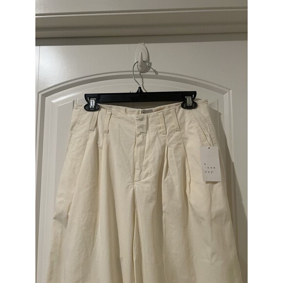 NEW a new day Cream High-Rise Pleat Front Wide Leg Women's Pants Size 6 - Picture 8 of 10
